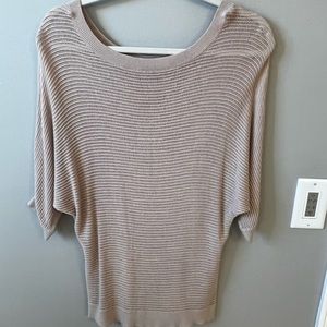 Womens express top.